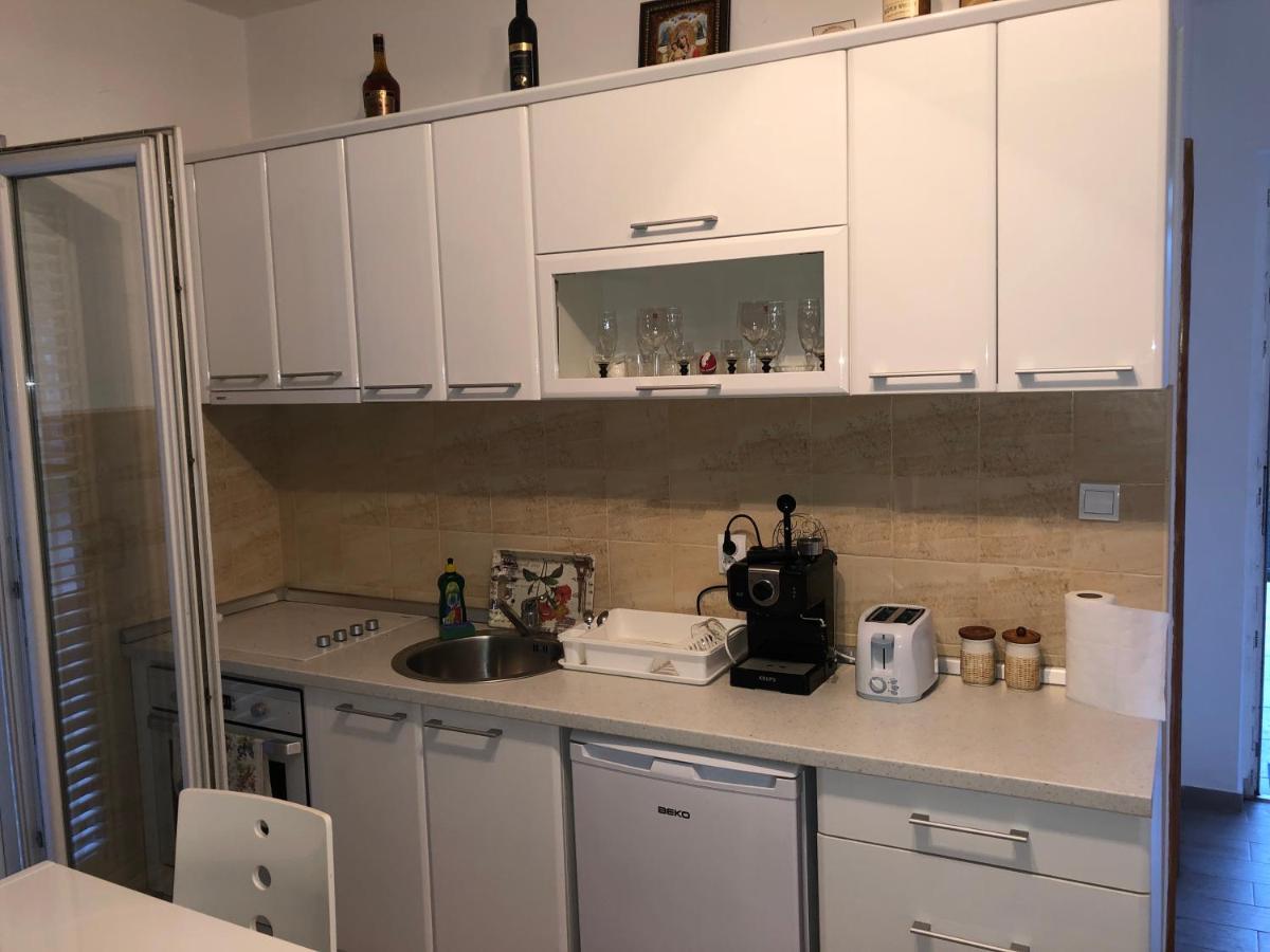 Apartman Iskra Bijela Dış mekan fotoğraf